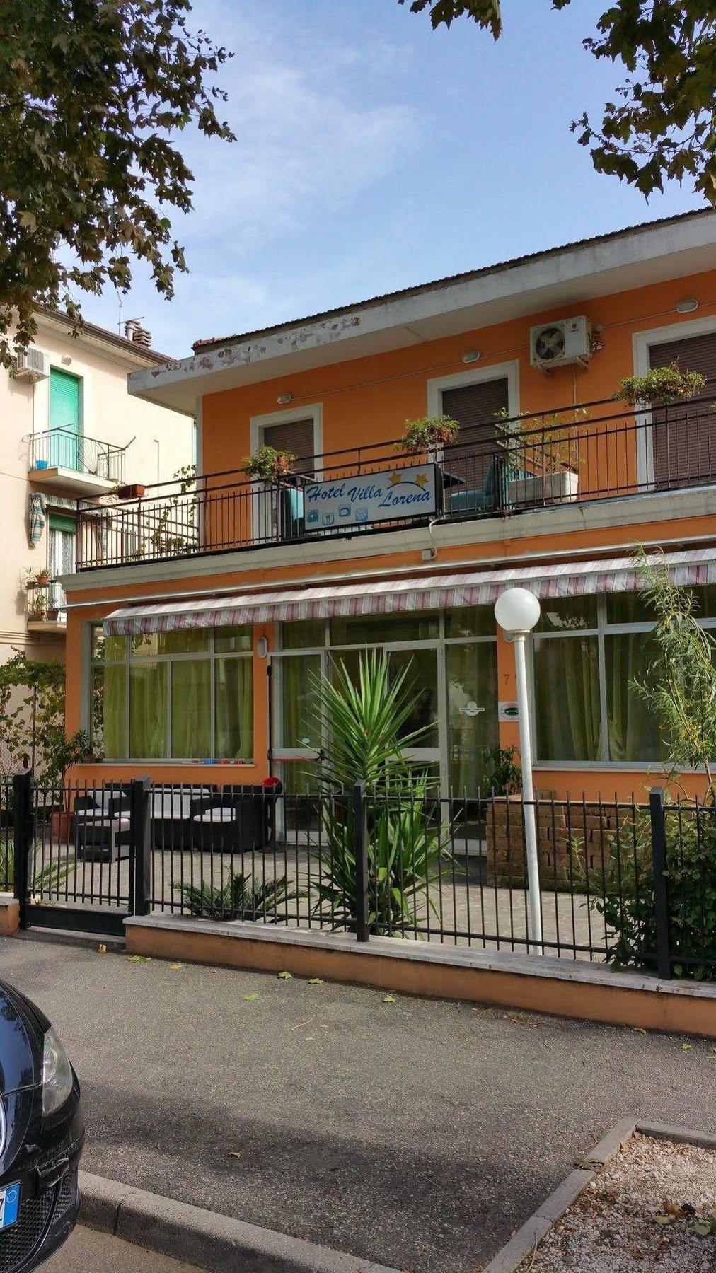 Hotel Villa Lorena Rimini Exterior foto